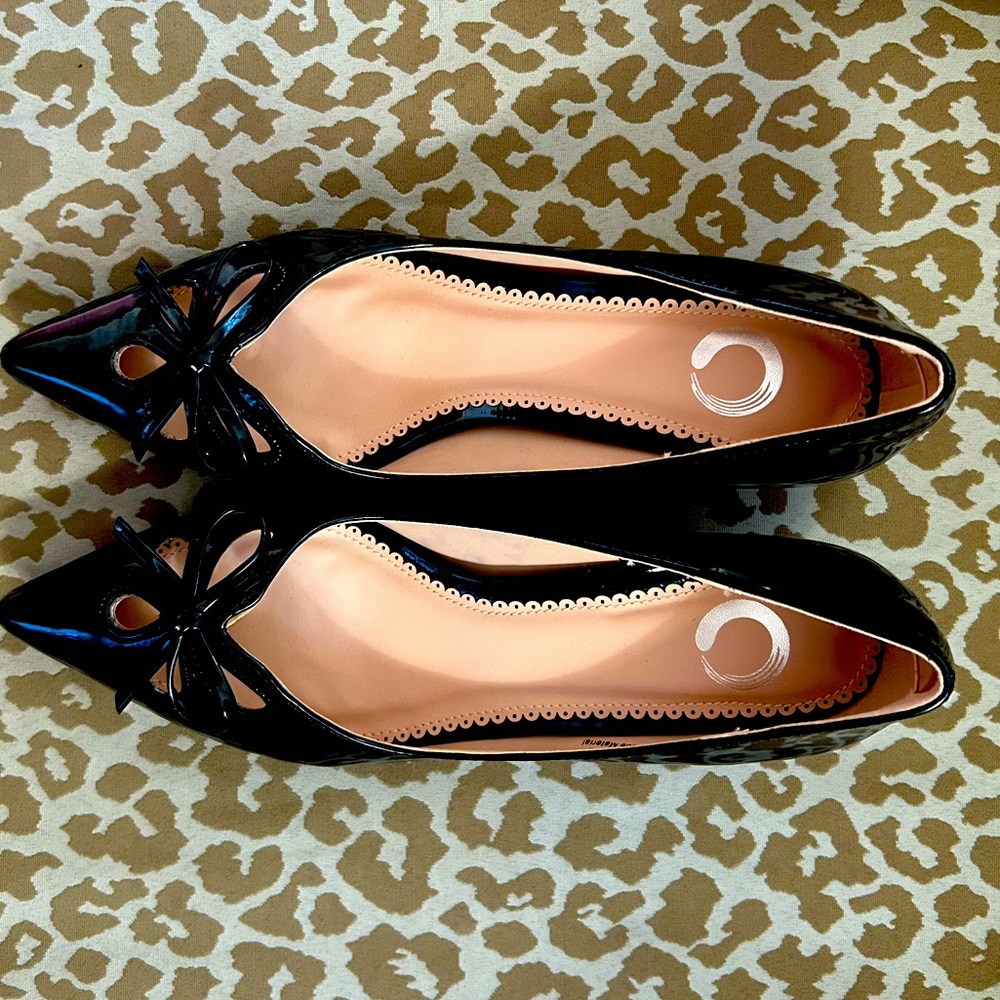 NWOT Journee Collection Lutana Pumps - Picture 4 of 6